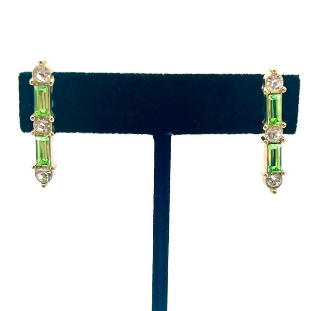 Vintage Rhinestone Bar Earrings – Green & Clear Crystal, Gold Tone